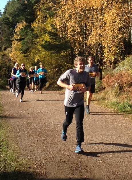 Sverre løper